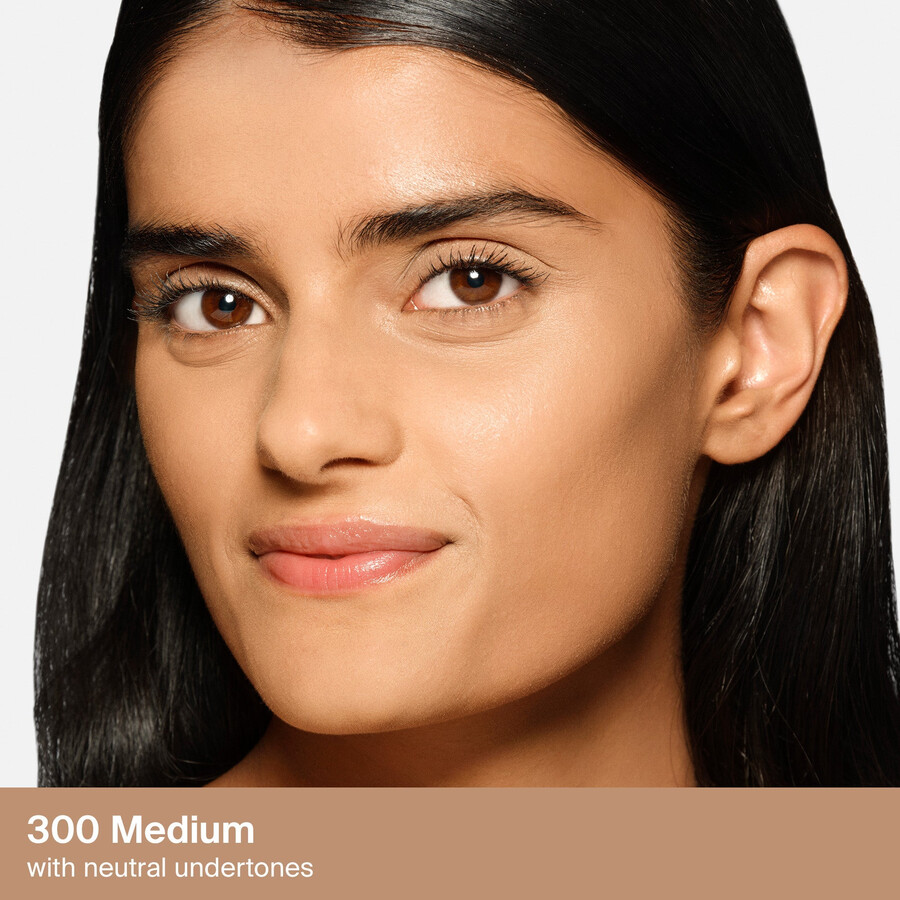 triclone skin tech foundation