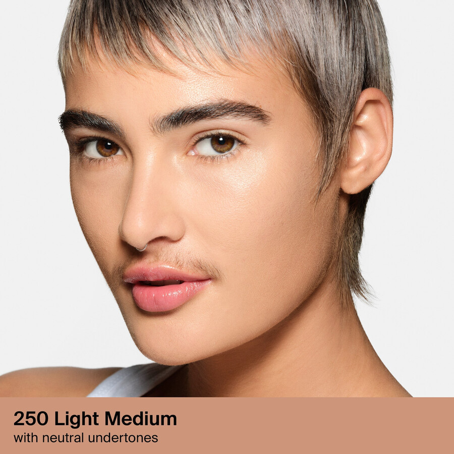 triclone skin tech foundation