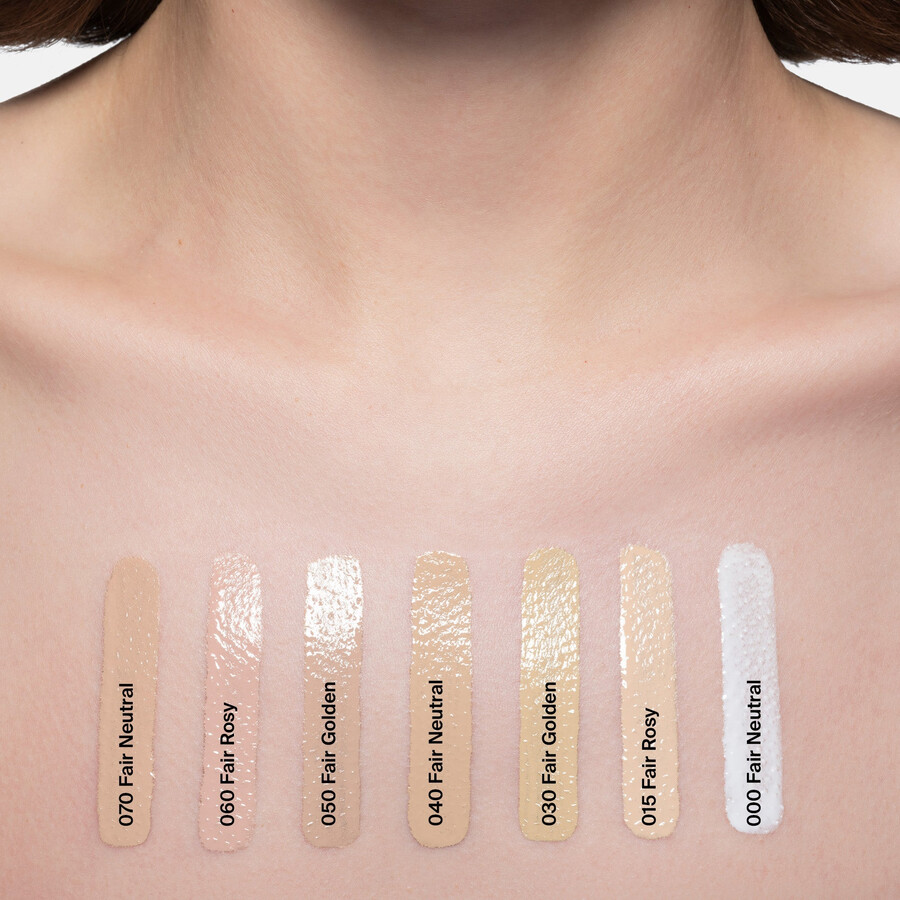 triclone skin tech foundation