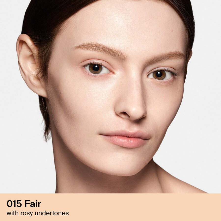 triclone skin tech foundation